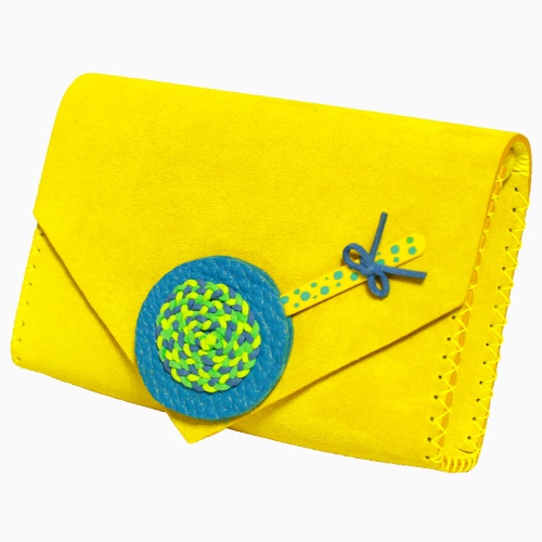 https://www.carmenittta.ro/uploads/products/2019W18/handmade-lemon-yellow-leather-lollypopbag-carmenittta-0025-gallery-1-500x500.jpg