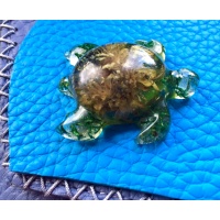 Handmade Epoxy Resin Turtle on Gray Leather Unique Bag by Carmenittta