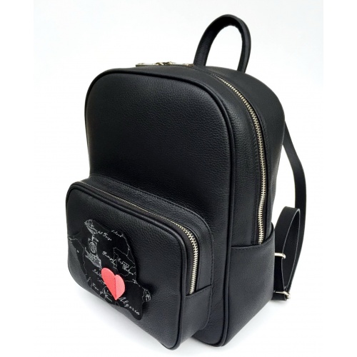 https://www.carmenittta.ro/uploads/products/2021W21/black-natural-leather-backpack-with-romania-map-on-the-pocket-0122-gallery-1-500x500.jpg