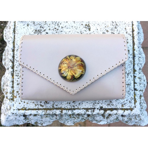 Calistephus Flower in Epoxy Resin on Pearl Cream Leather Handmade Bag